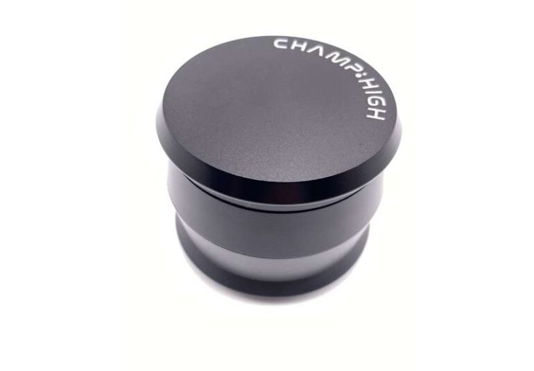 GRINDER CHAMP ALUMINIUM 4 PARTI DA 60MM NERO 40506195